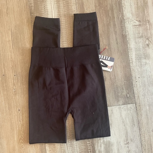 Women’s Brown Fleece Leggings - Picture 3 of 8